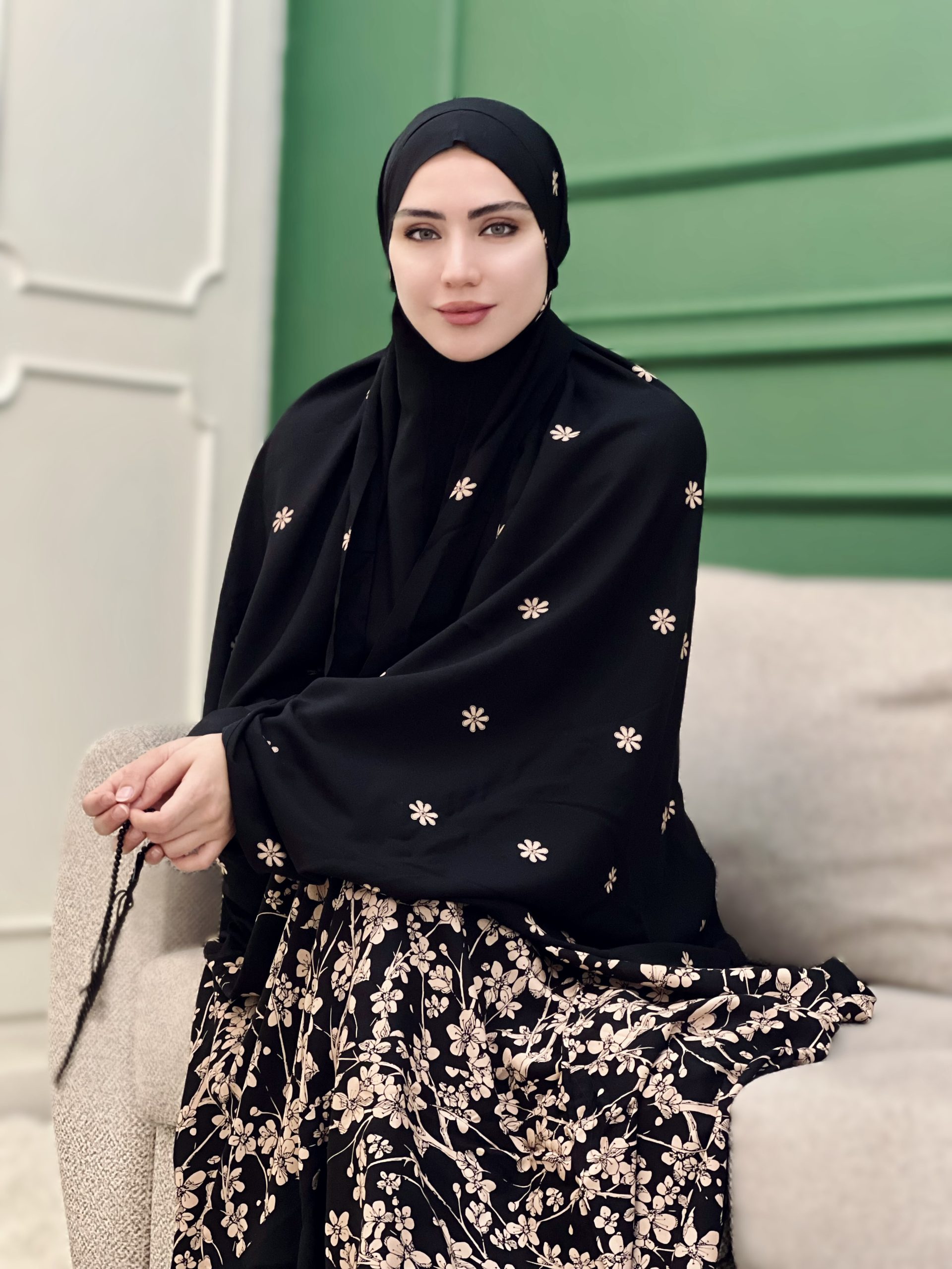 IMG_2200 چادر نماز ماهگل جلو باز - Image 1