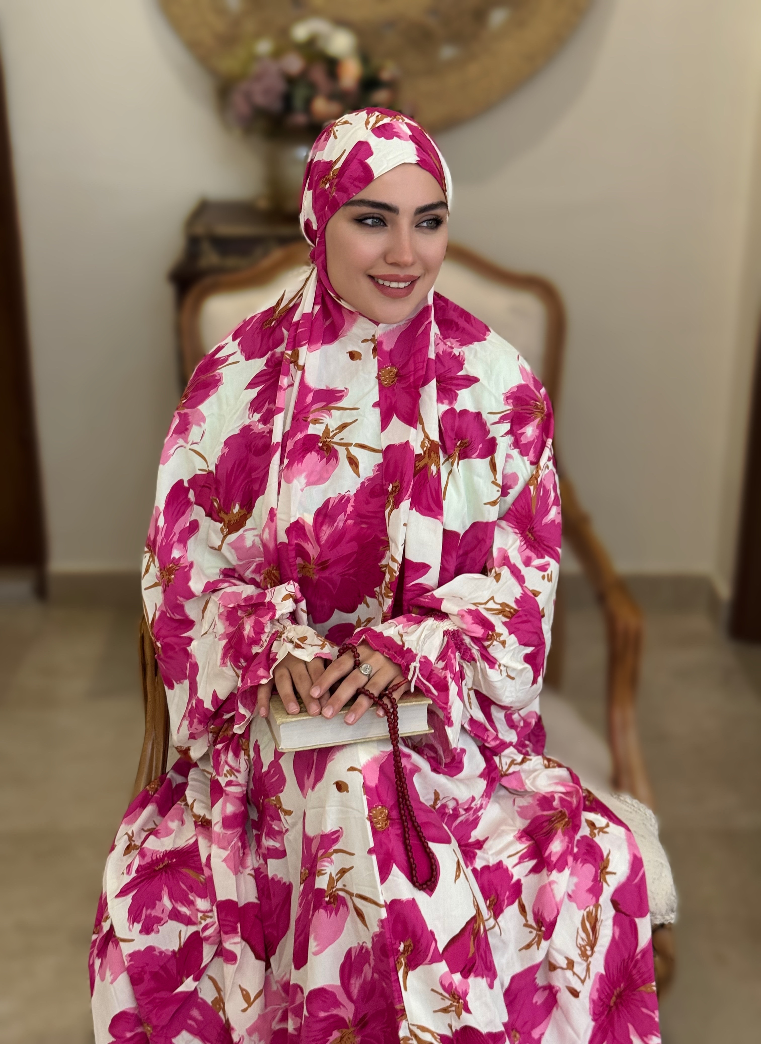چادر نماز ماری